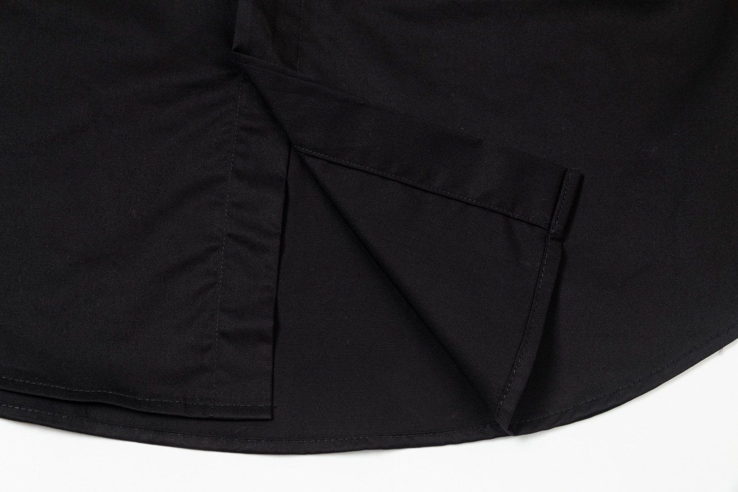 【FENDI 公式旗艦店】フェンディ シャツ ご好評に付き再入荷 240716