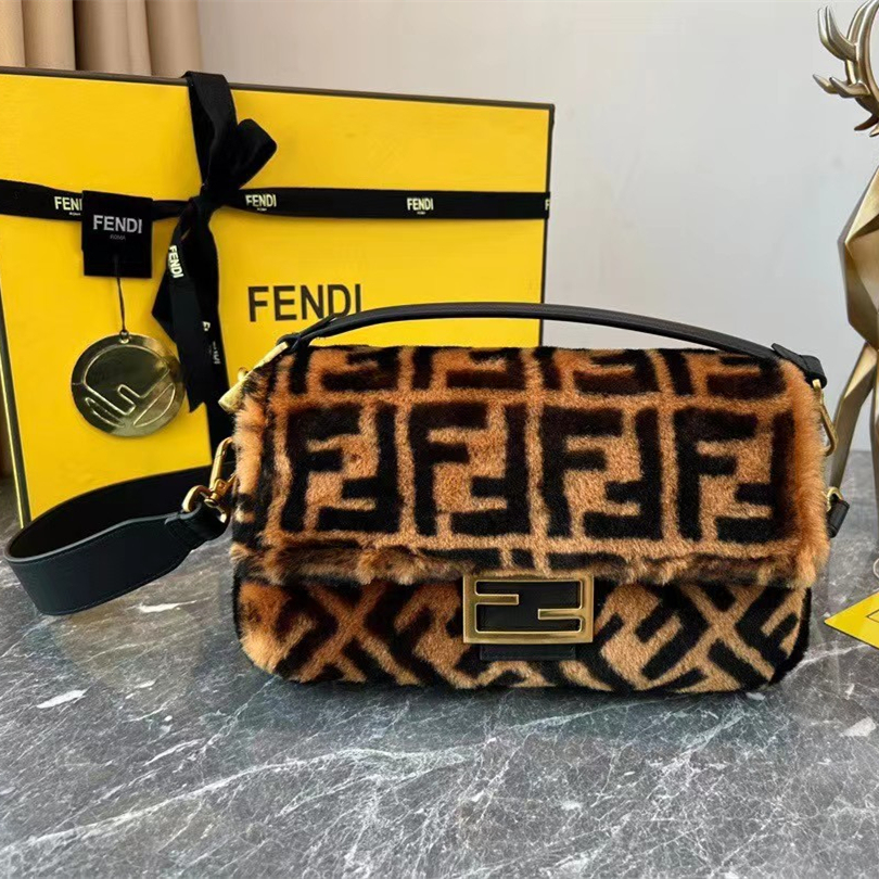フェンディ ウール バゲット バッグ