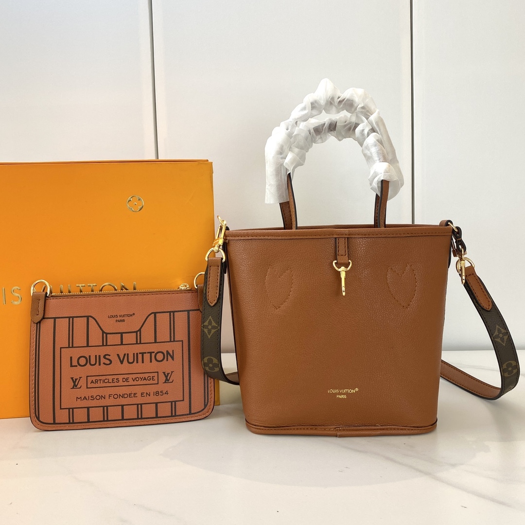 Louis Vuitton 【リバーシブルバッグ】スーパーホットスタイル