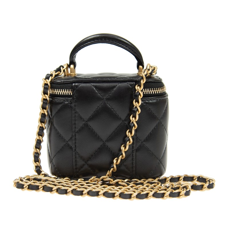 🔥限定30個！売り切れ次第終わり！【CHANEL |公式サイトは正規品】🔥CLASSY雑誌掲載💓松島花さん愛用★新作バニティーバッグ