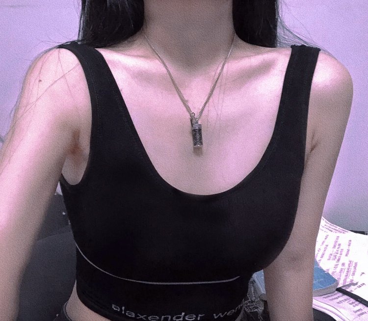 Louis Vuitton（ルイヴィトン）MONOGRAM ECLIPSE ネックレス