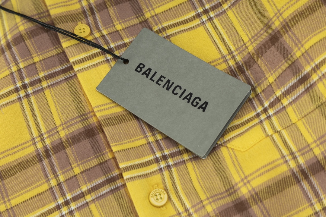 【BALENCIAGA 公式旗艦店】バレンシアガ シャツ ご好評に付き再入荷！