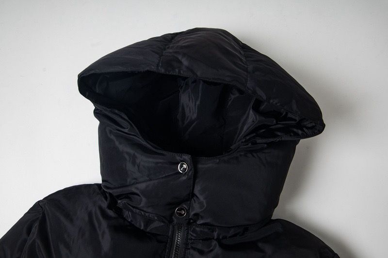 【Trapstar旗艦店】ダウンジャケット 男女兼用 ご好評に付き再入荷！