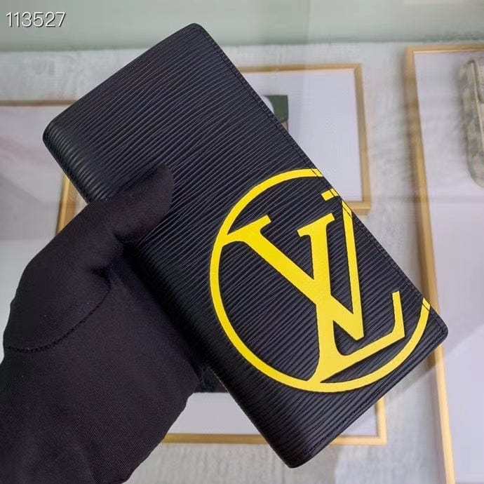 Louis Vuitton  ポルトフォイユ ブラザ エピ 黄 M67910