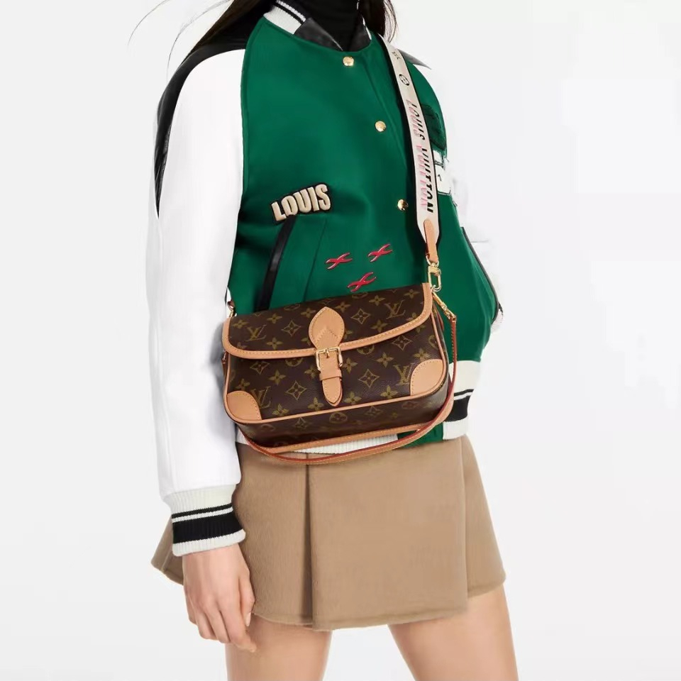 LOUIS VUITTON（ルイヴィトン）ディアヌ NM PM