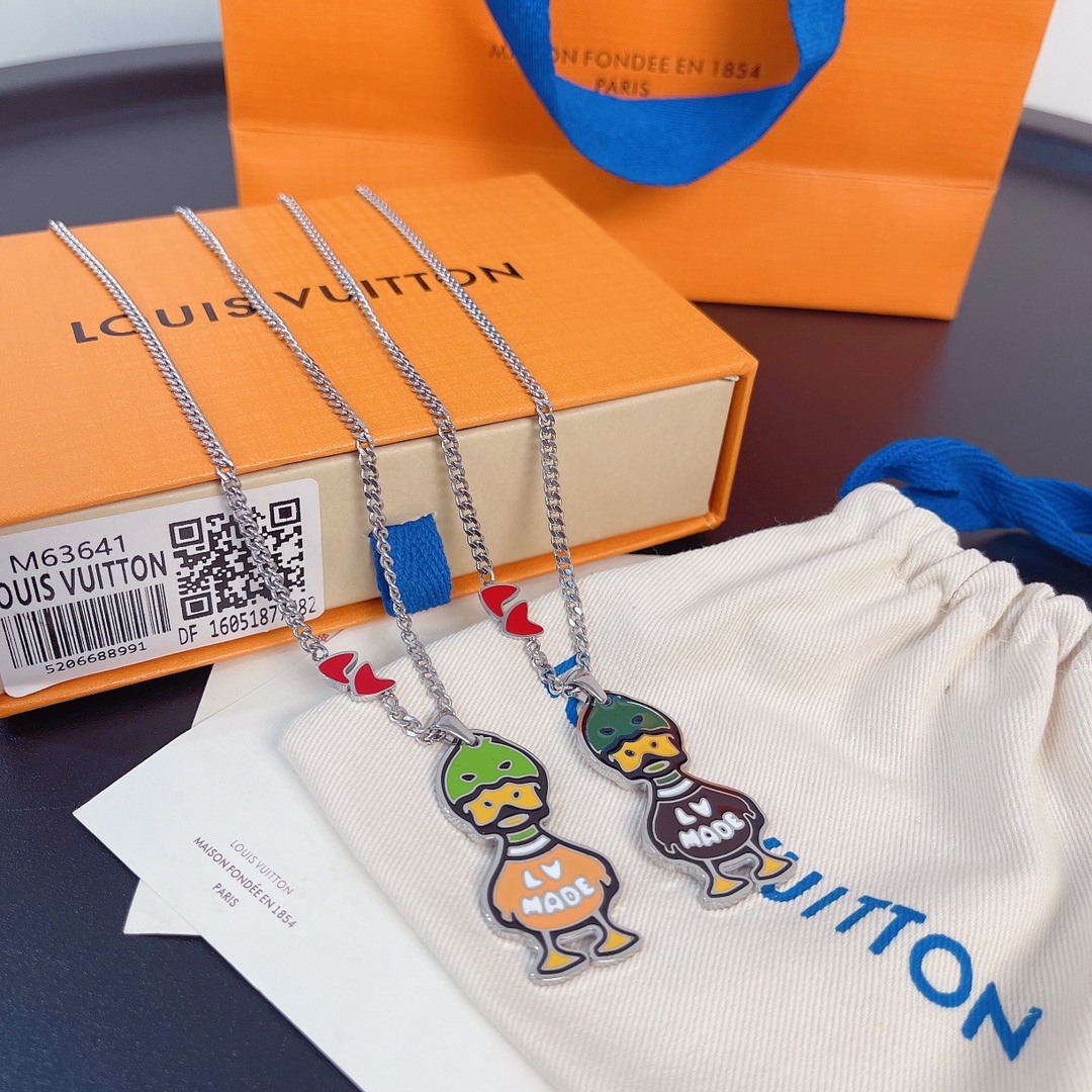 Louis Vuitton（ルイヴィトン）ペンダント・LVダック MP3230