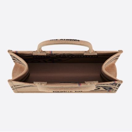 DIOR #新作 DIOR BOOK TOTE ミディアムバッグ-BUYMA