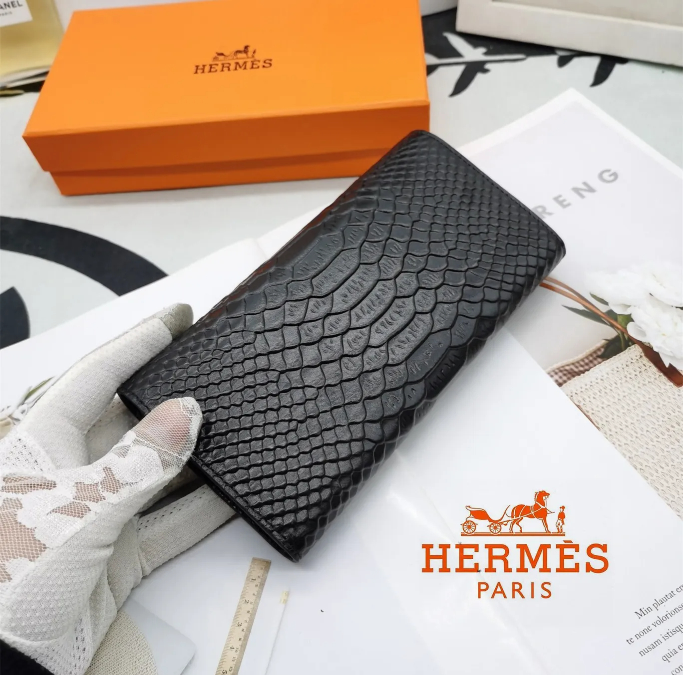 HERMÈS エルメス 8111 19*10CM セール 数量限定！
