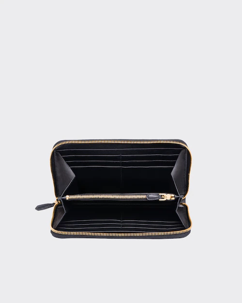 サフィアーノトライアングル ジップアラウンド長財布