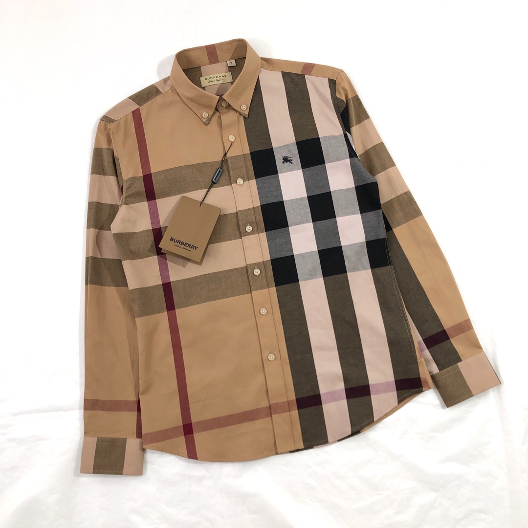 Burberry 長袖シャツ 男女兼用