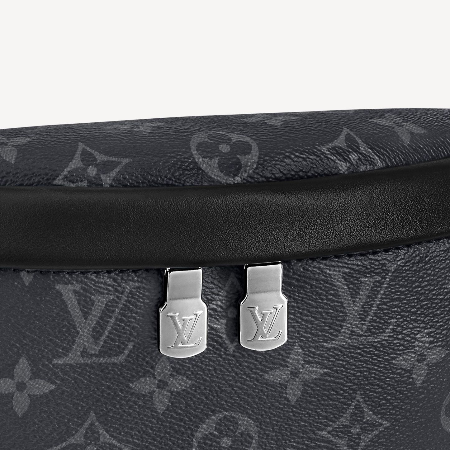 休日コーデに♪ ルイヴィトン ディスカバリーバムバッグ PM