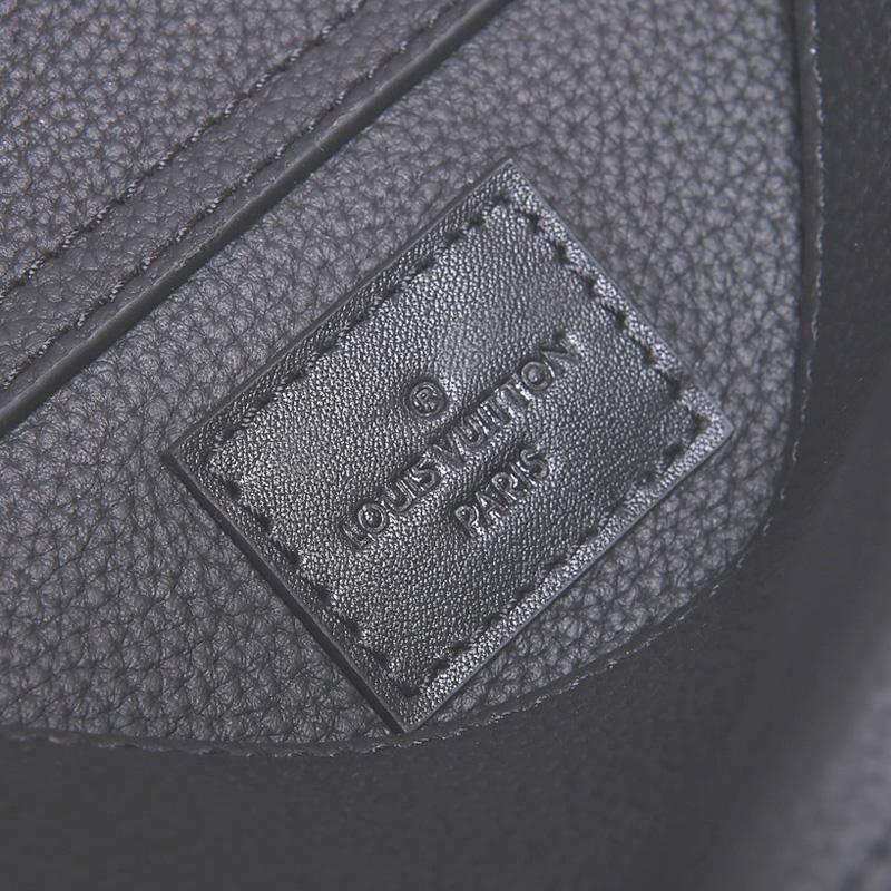 LOUIS VUITTON TAKEOFF ショルダーバッグ