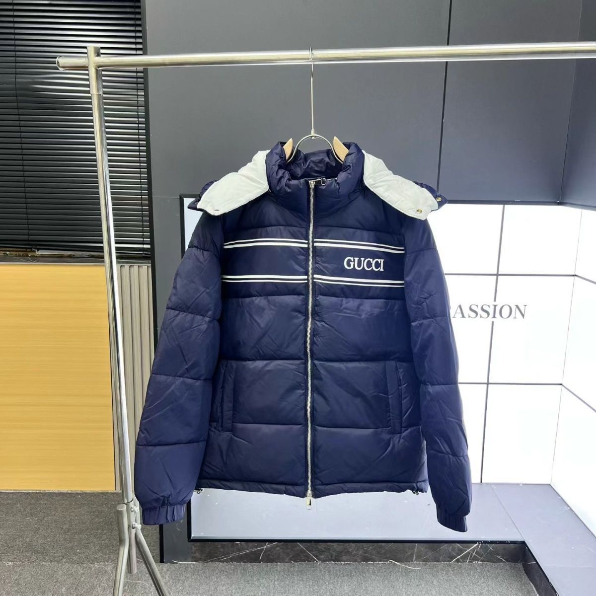 【GUCCI旗艦店】グッチ ダウンジャケット ご好評に付き再入荷！