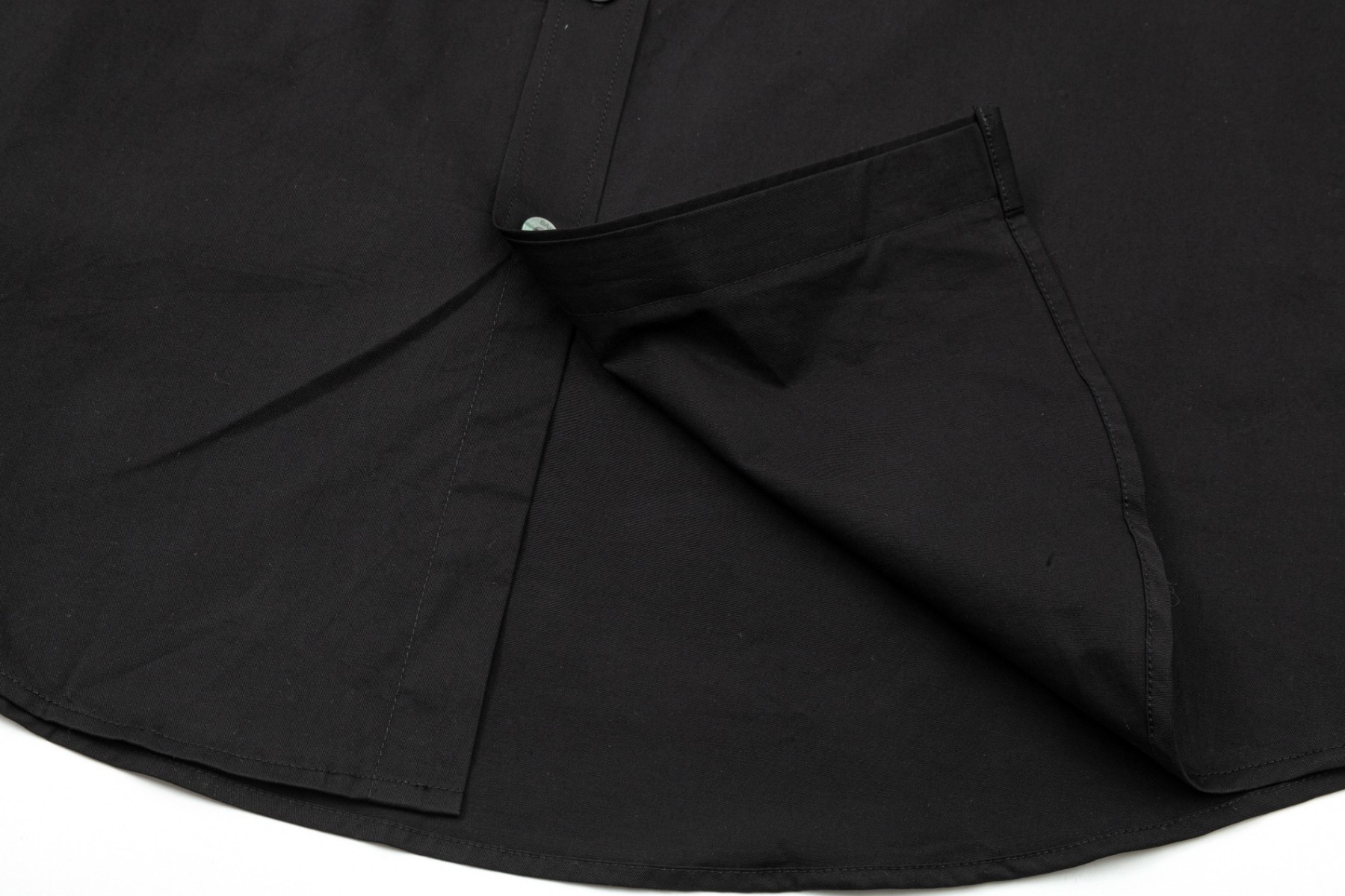 【BALENCIAGA 公式旗艦店】バレンシアガ シャツ ご好評に付き再入荷 240715