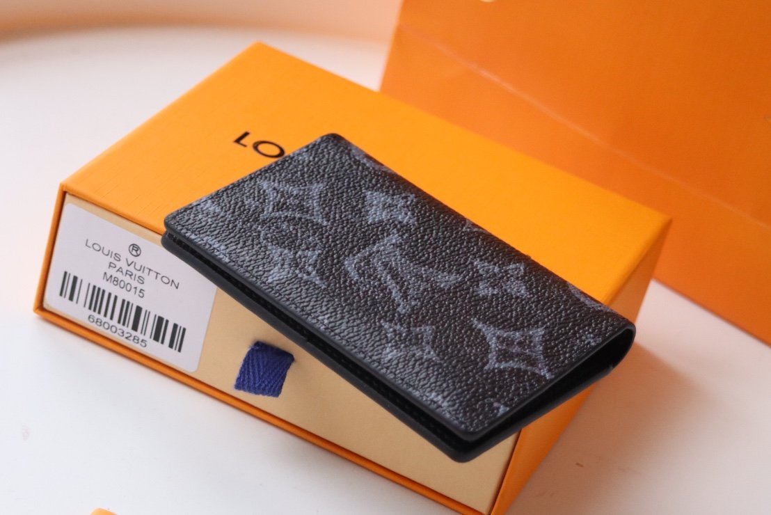 Louis Vuitton (ルイ・ヴィトン) 財布 11x8x1 cm