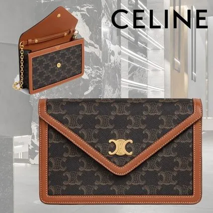 【CELINE】 TRIOMPHE CANVAS WALLET チェーンウォレット