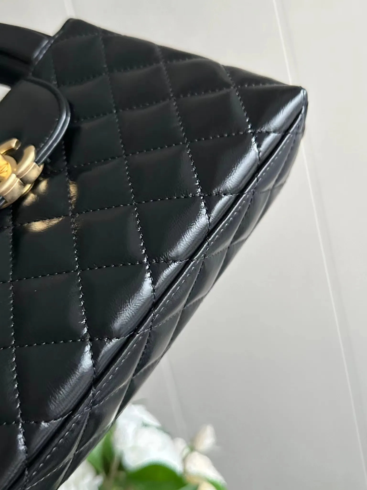 【24C/2色展開★】CHANEL トップハンドルフラップバッグ