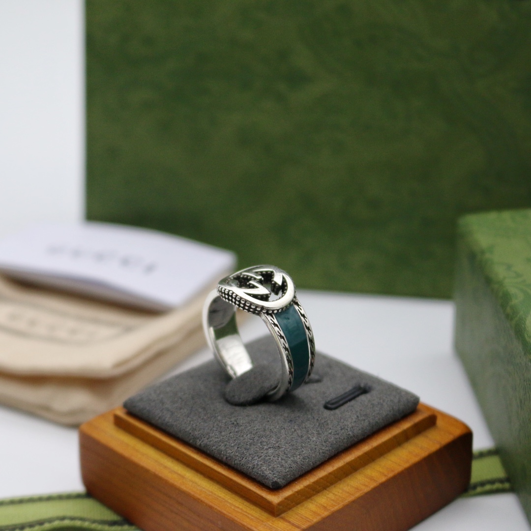 GUCCI インターロッキングG リング