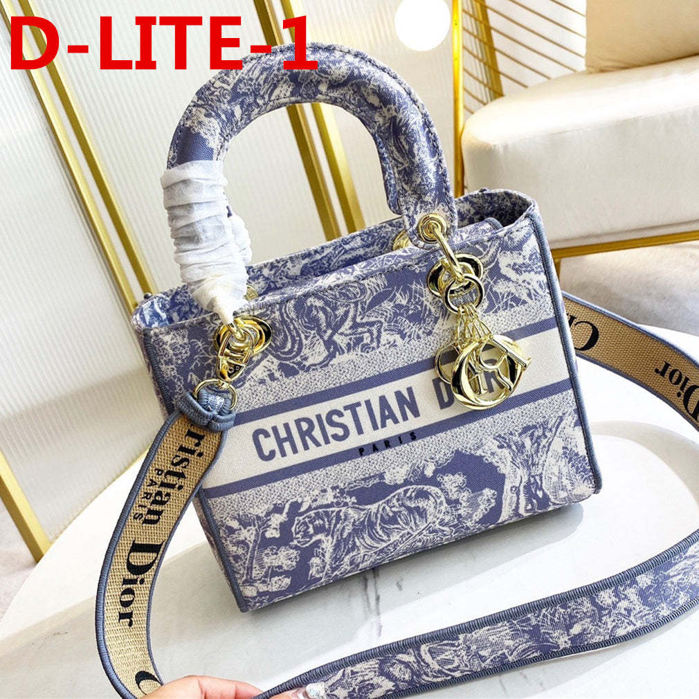 【ディオール】累積売上総額第１位·ウルトラマット ミディアムバッグ-選べる11色-BUYMA