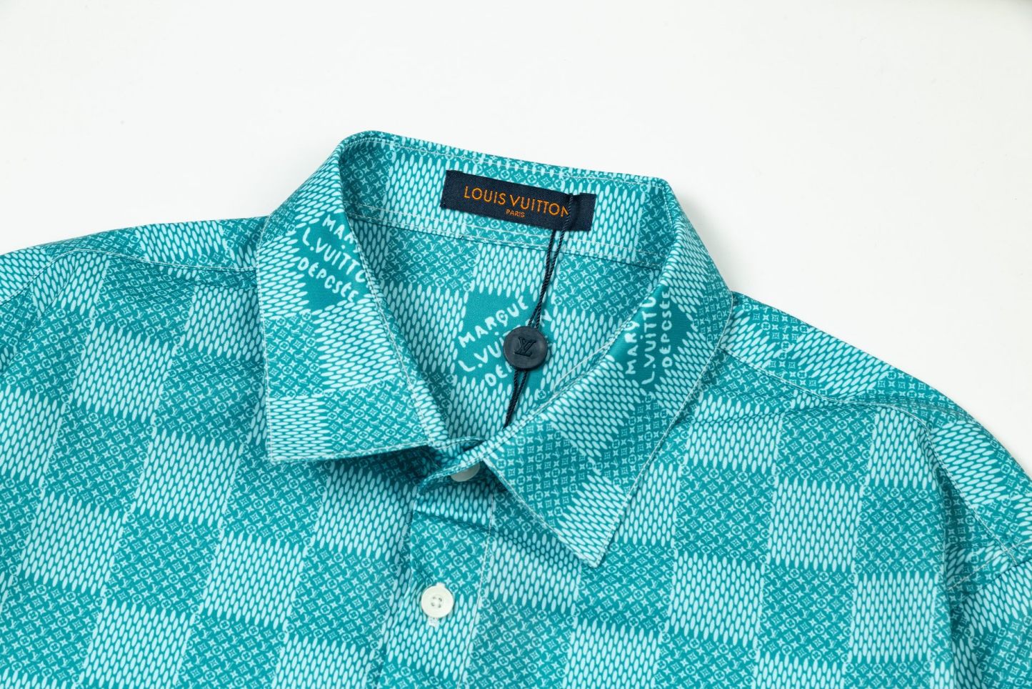 【LOUIS VUITTON 公式旗艦店】ルイヴィトン シャツ ご好評に付き再入荷 240715