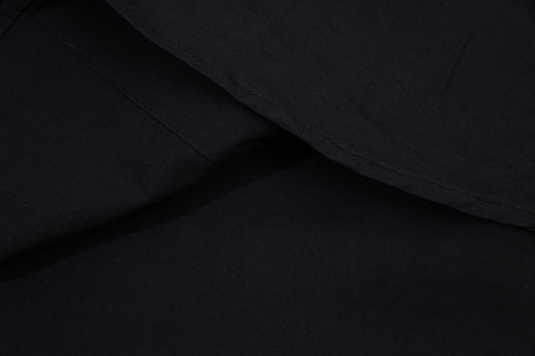 【LOUIS VUITTON 公式旗艦店】ルイヴィトン シャツ ご好評に付き再入荷！