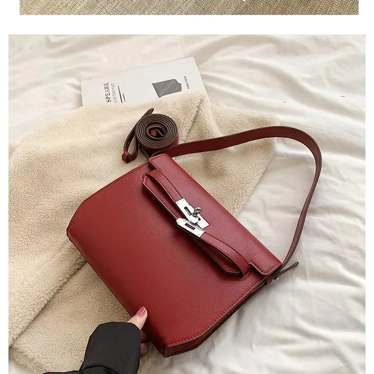 HERMES KELLY DEPECHES バッグ 【HERMES】