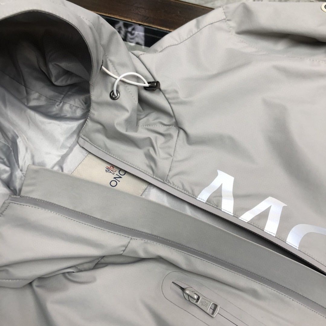 【MONCLER】モンクレール ご好評に付き再入荷！