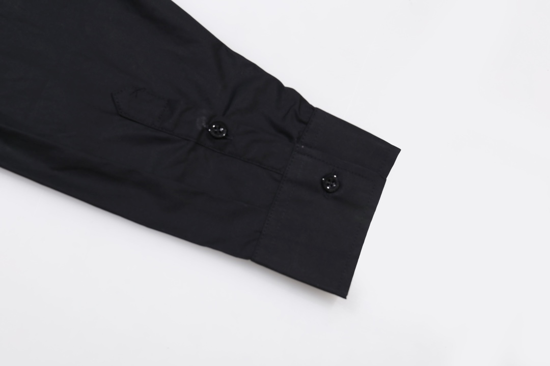 【BALENCIAGA 公式旗艦店】バレンシアガ シャツ ご好評に付き再入荷 240715