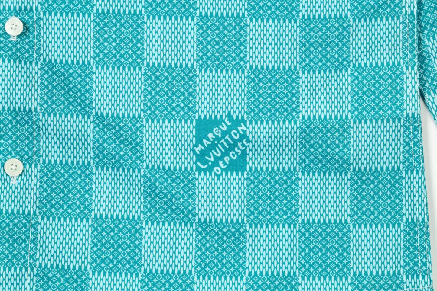 【LOUIS VUITTON 公式旗艦店】ルイヴィトン シャツ ご好評に付き再入荷 240715