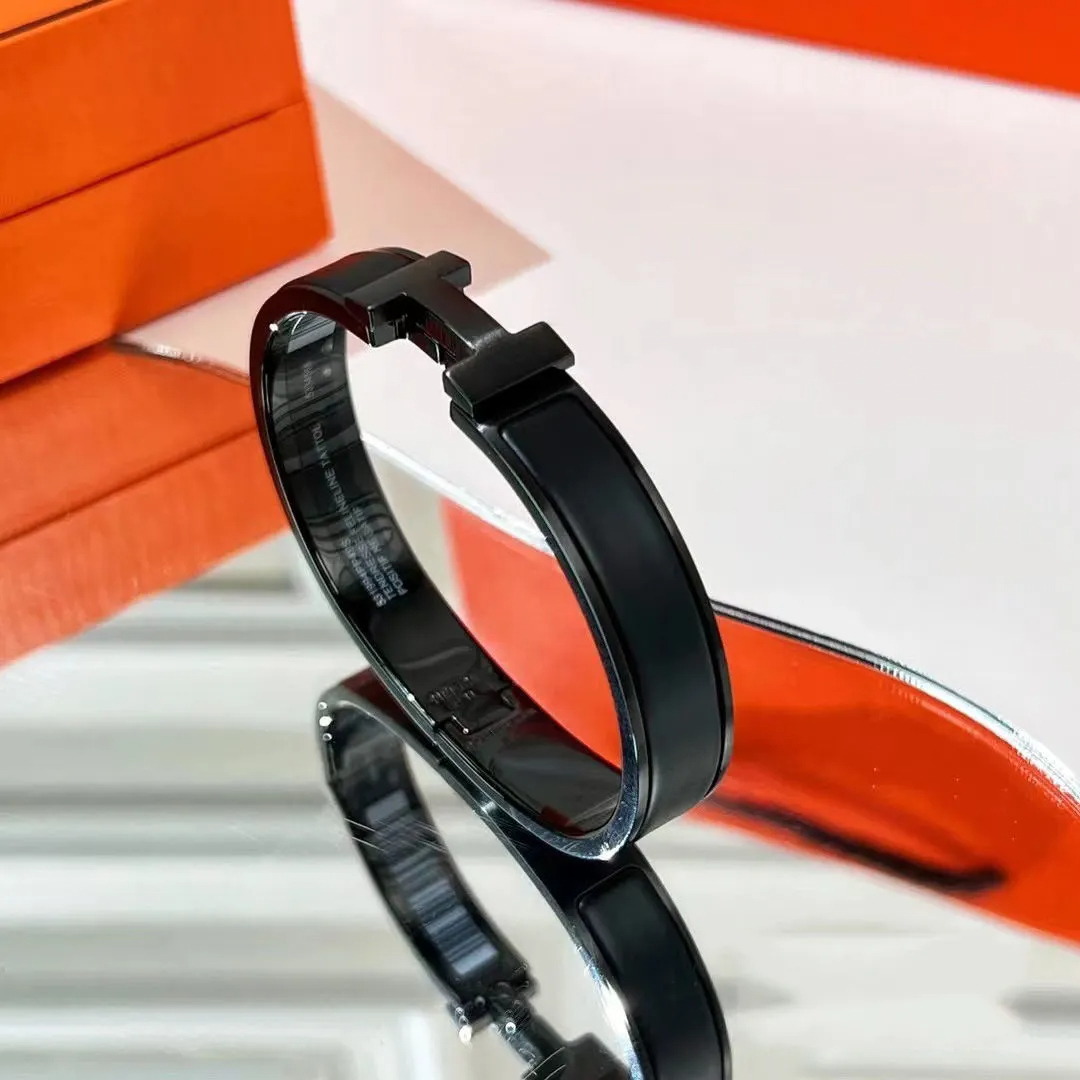 【大人気新作】【HERMES直営店】ジュエリー プロモーションセール