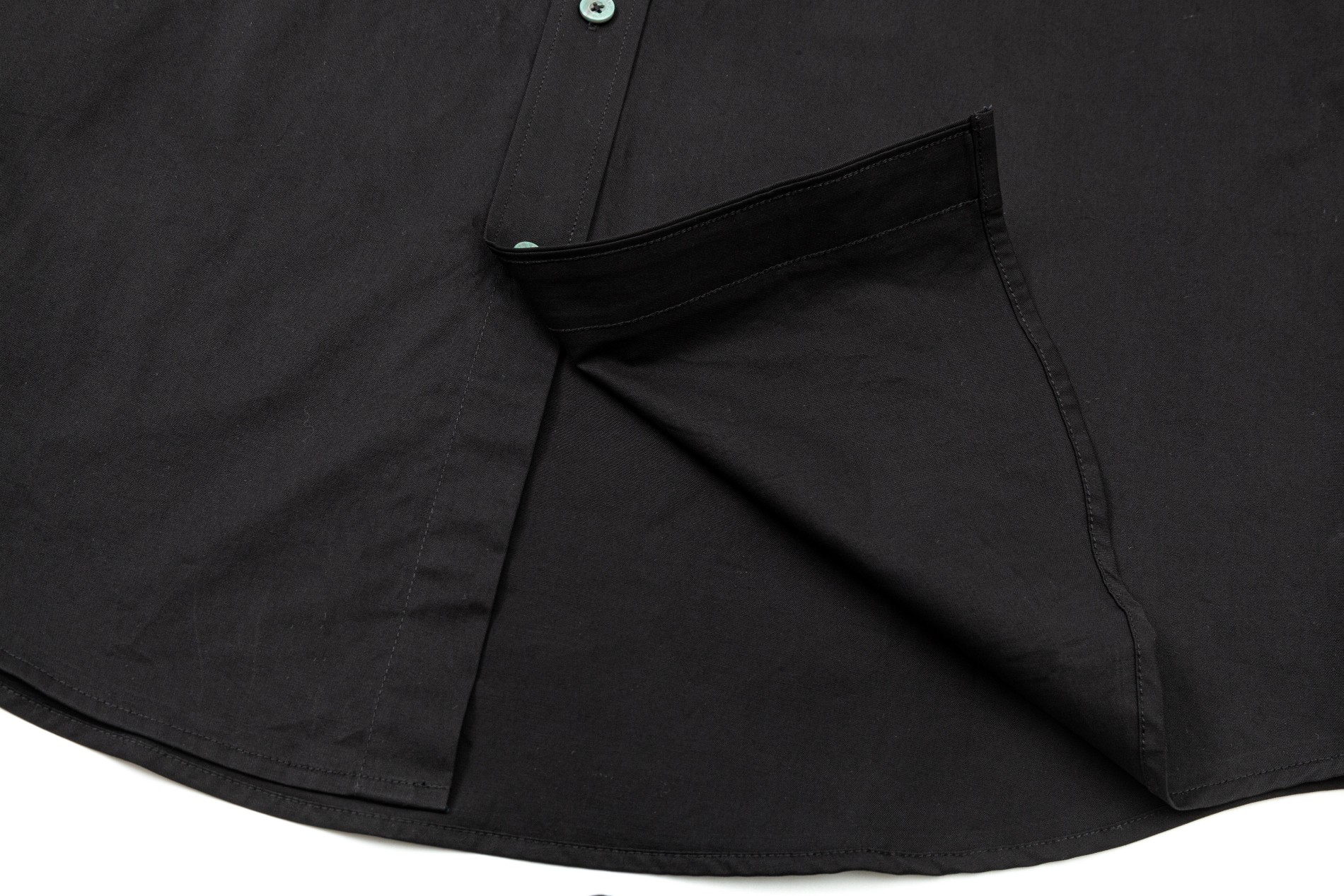 【BALENCIAGA 公式旗艦店】バレンシアガ シャツ ご好評に付き再入荷 240802