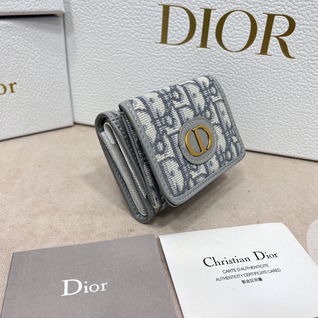 【限定】DIOR❤️30 Montaigneショートウォレット 免税
