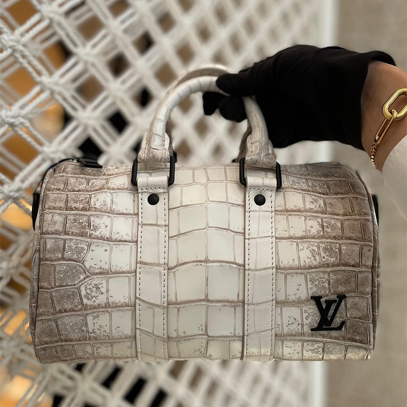 LOUIS VUITTONルイヴィトン サハラキーポルXS