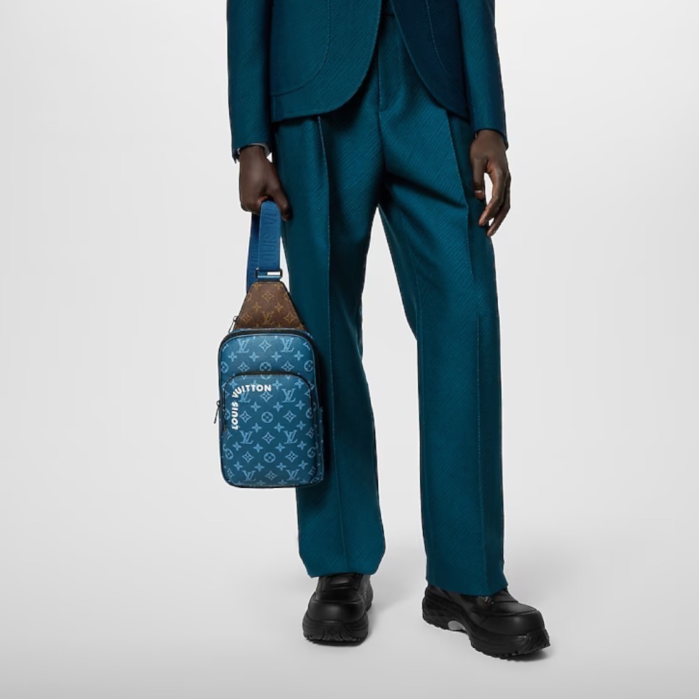LOUIS VUITTON 新作 ルイヴィトン ボディバッグ ショルダーバッグ ブルー