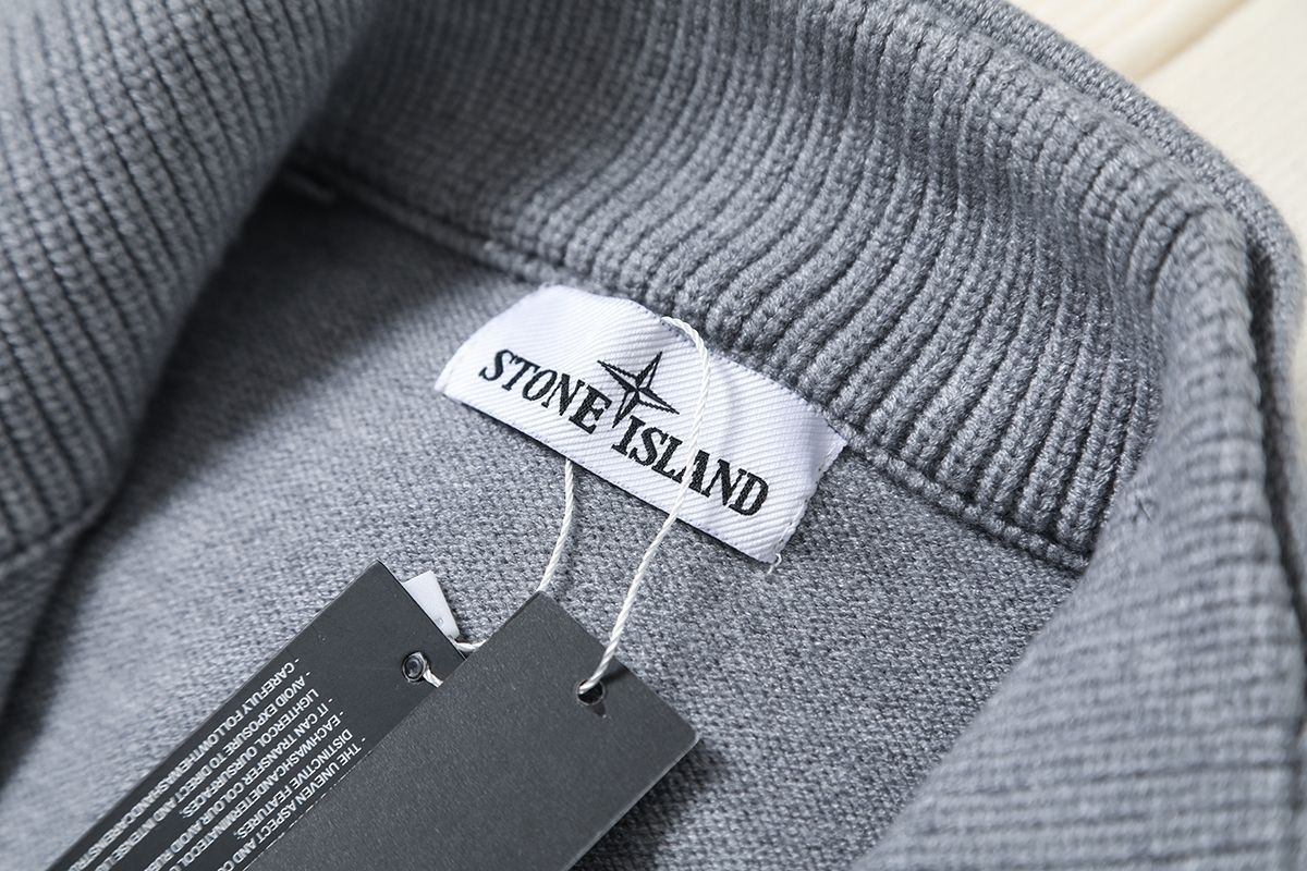 【STONE ISLAND旗艦店】 セーター 男女兼用 ご好評に付き再入荷！