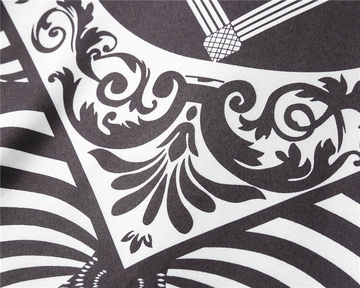 VERSACE ヴェルサーチ 長袖シャツ