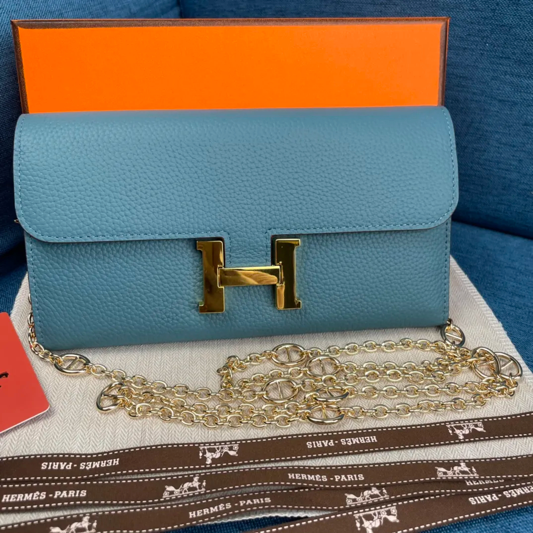 HERMÈS ショルダー & 長財布 11カラー 22X11CM