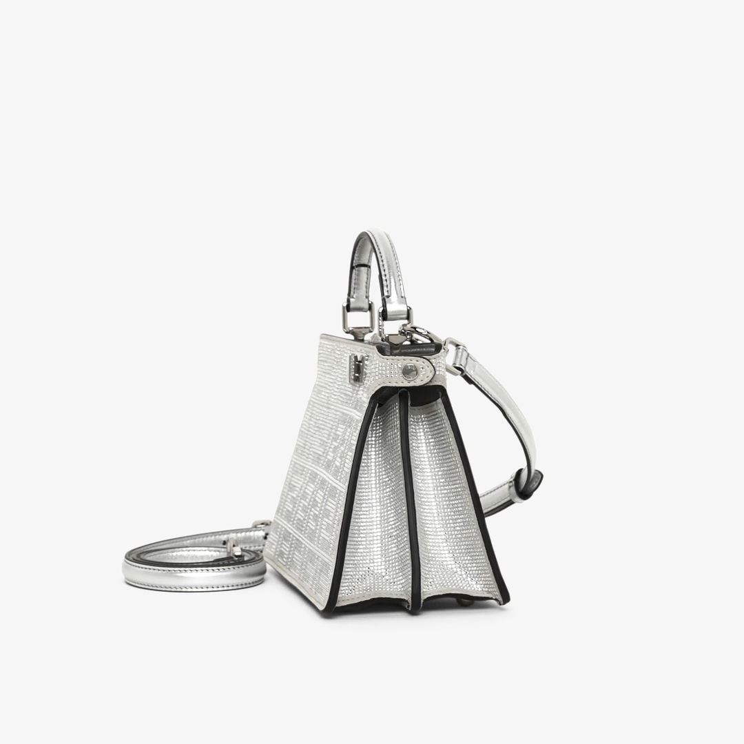 ピーカブー ISeeU プチ