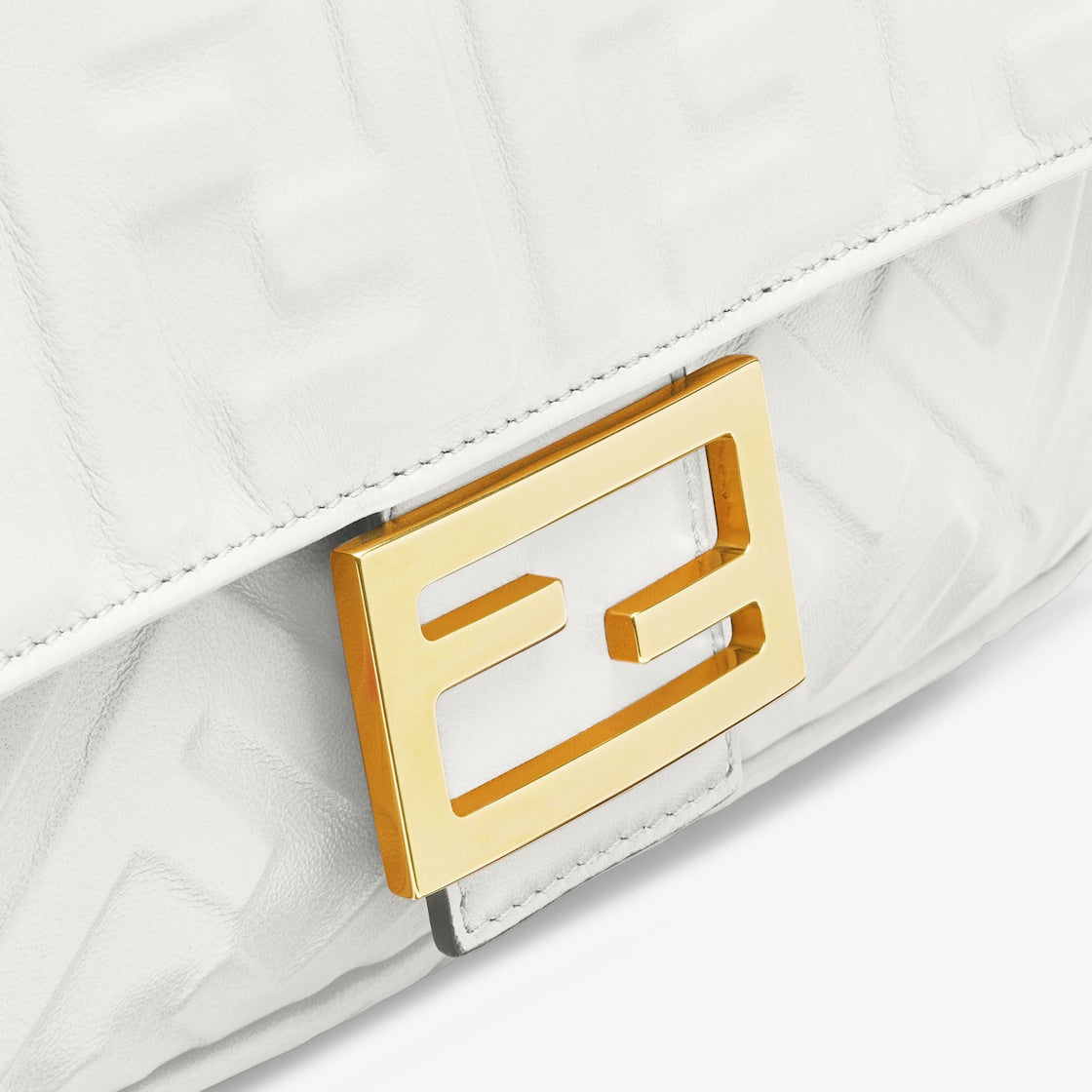 バゲット ホワイトレザーバッグ