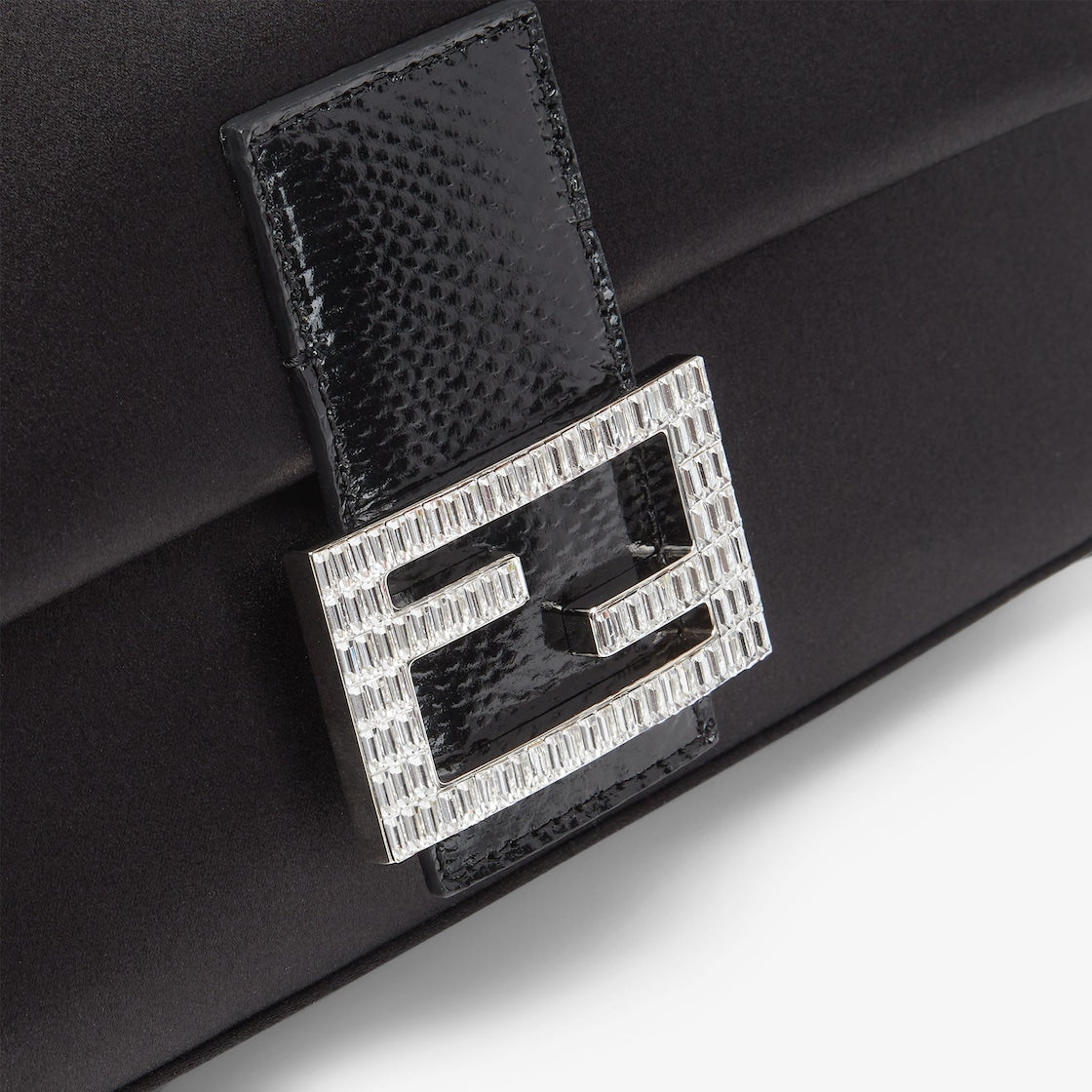 バゲット ブラックサテン Re-Editionバッグ