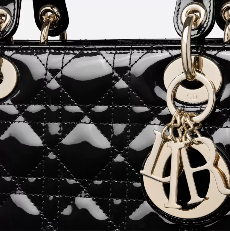 DIOR “LADY DIOR” “カナージュ” バッグ