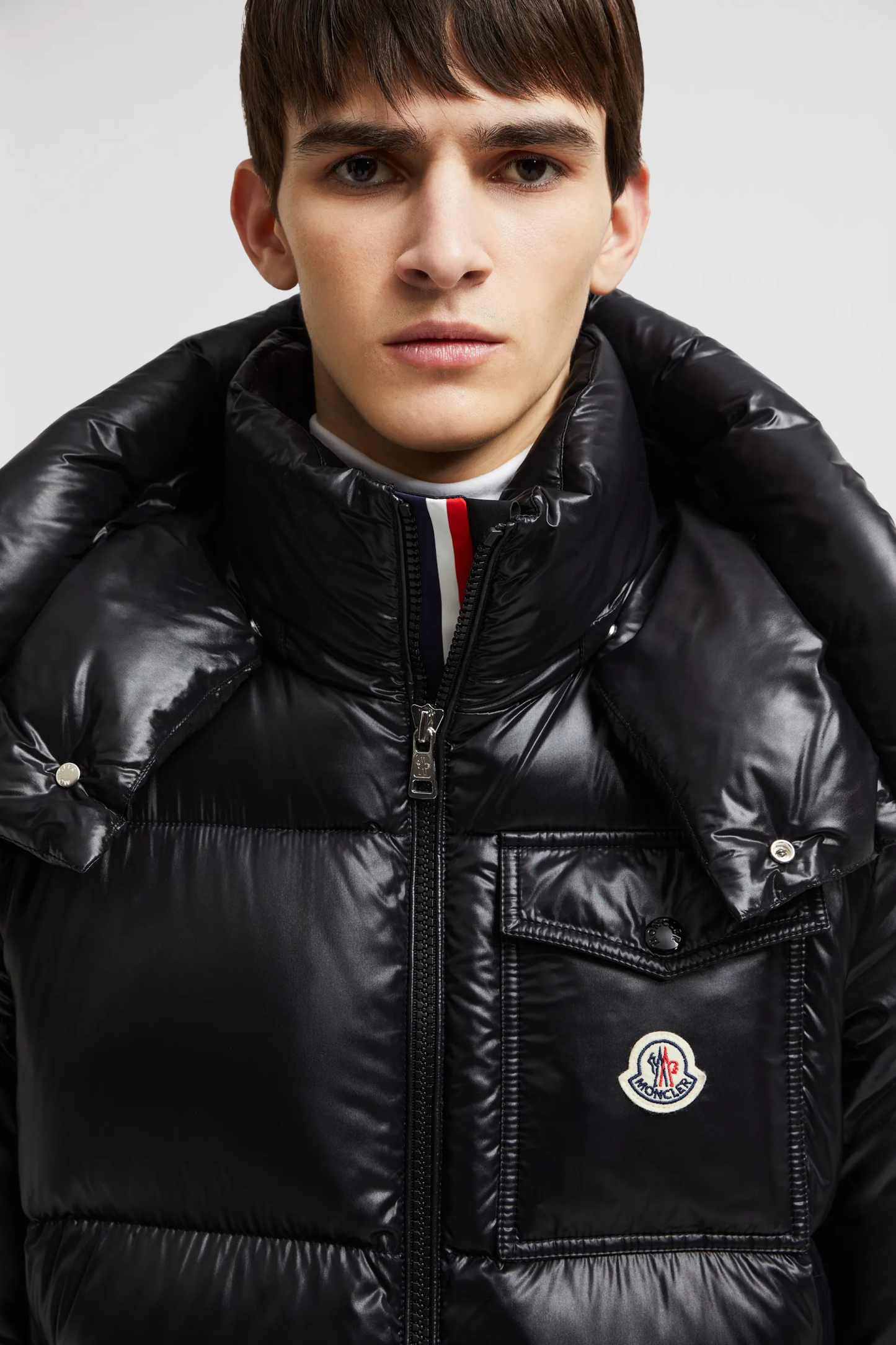 【限定新モデル】MONCLER Montbeliard ダウンジャケット