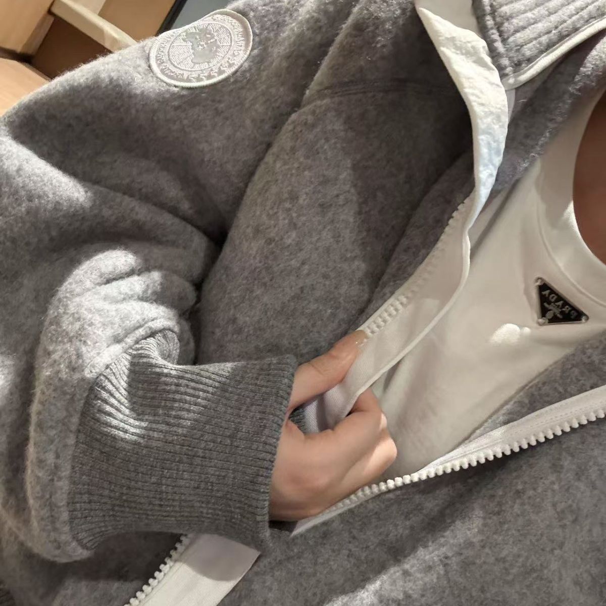 【MONCLER 公式旗艦店】モンクレール ラムウールのコートご好評に付き再入荷！