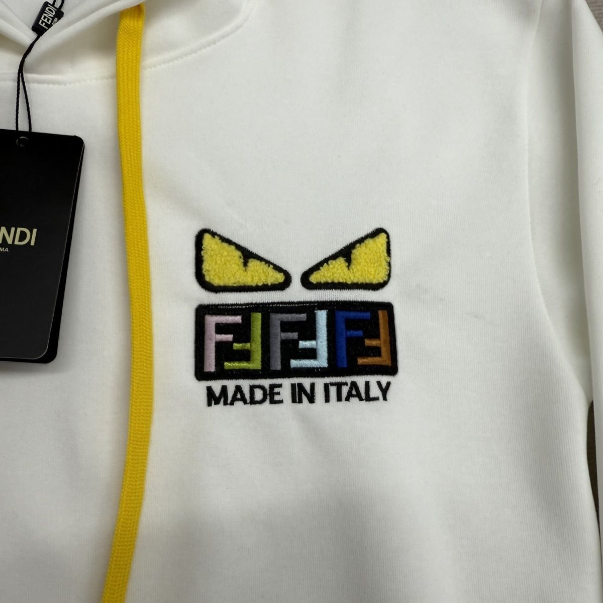 【FENDI旗艦店】フェンディ パーカー 男女兼用 ご好評に付き再入荷！