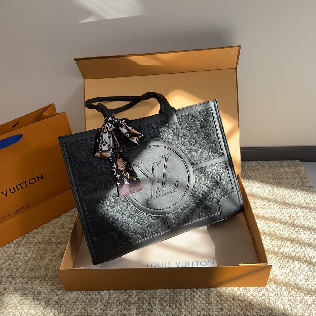 新品おすすめLVコーナー爆金小エンボスシリーズショッピングバッグ～トートバッグ