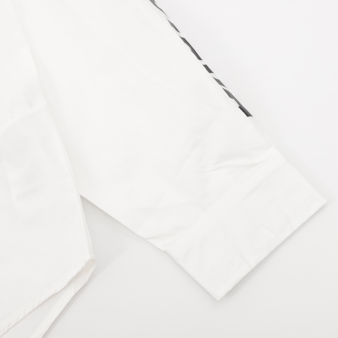 【BALENCIAGA 公式旗艦店】バレンシアガ シャツ ご好評に付き再入荷！