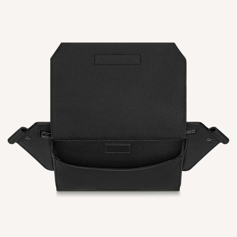 LOUIS VUITTON バムバッグ NV REF:M57081