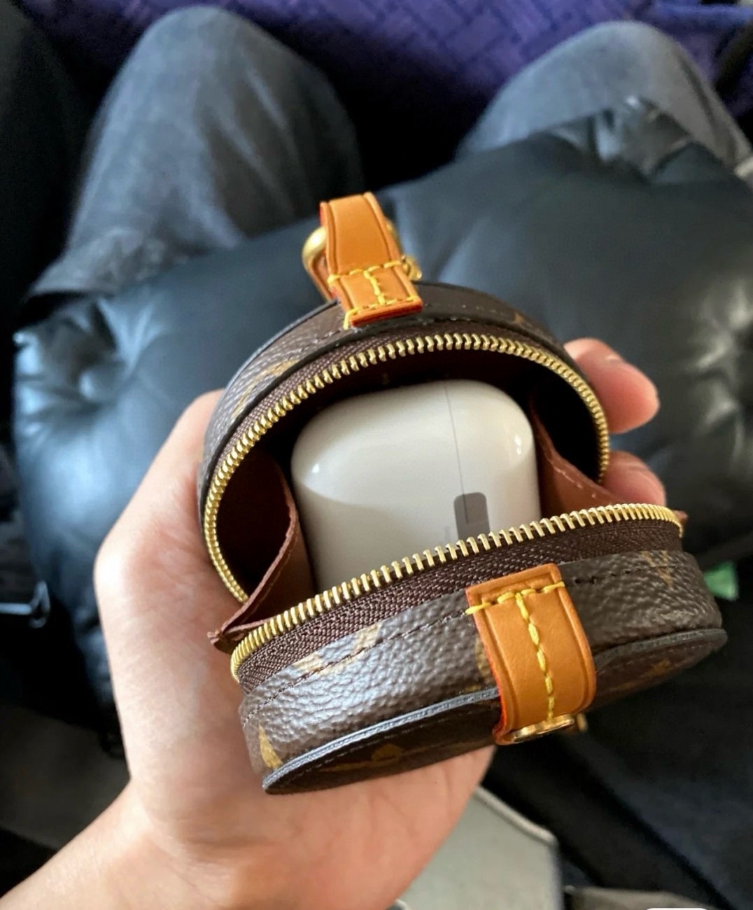 【LOUIS VUITTON】ラウンド小銭入れ  ファッションアクセサリー