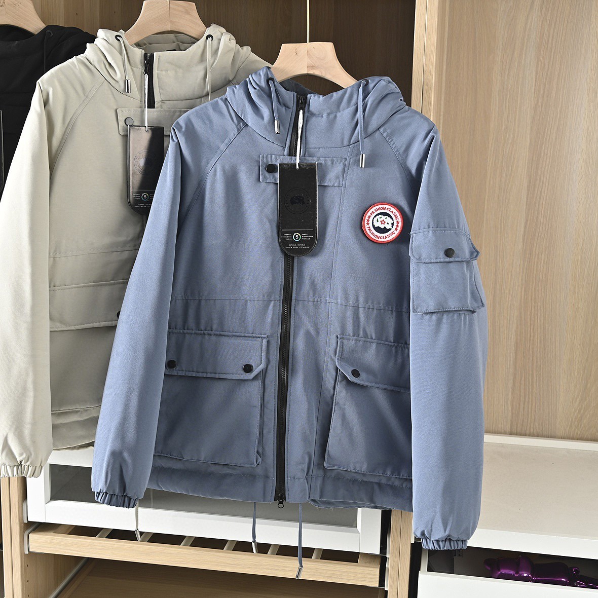 【Canada Goose】ダウンジャケット 男女兼用、ご好評に付き再入荷！