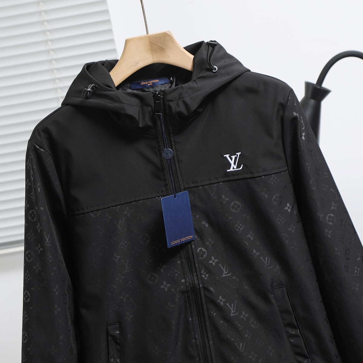 【LOUIS VUITTON旗艦店】ルイヴィトン ジャケット 、ご好評に付き再入荷！